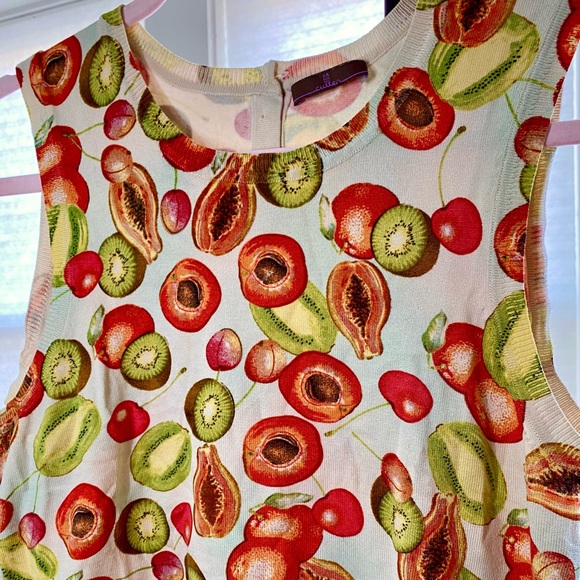 Cullen Fruit Print Sleeveless Sweater S/M - Picture 2 of 6